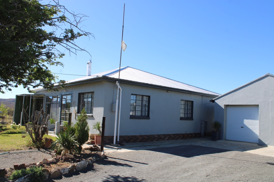 4 Bedroom Property for Sale in Sutherland Northern Cape
